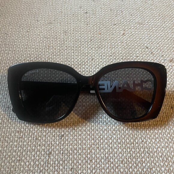 NOT FOR SALE - Picture 1 of 10